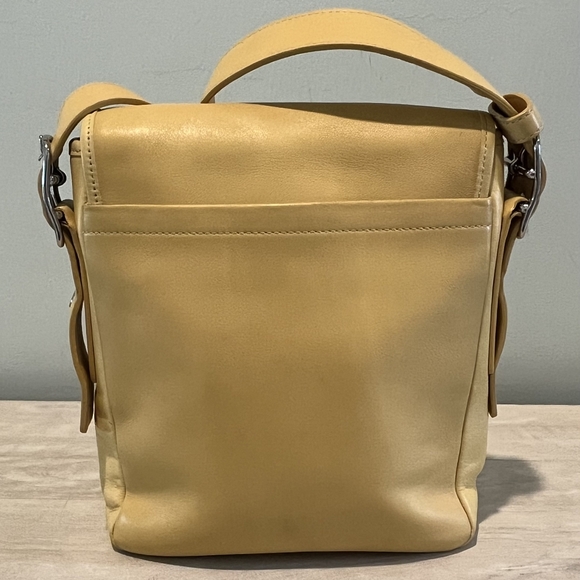 Vintage Coach Yellow Leather Legacy Flex Studio Shoulder Bag #9335 EUC - Picture 3 of 16